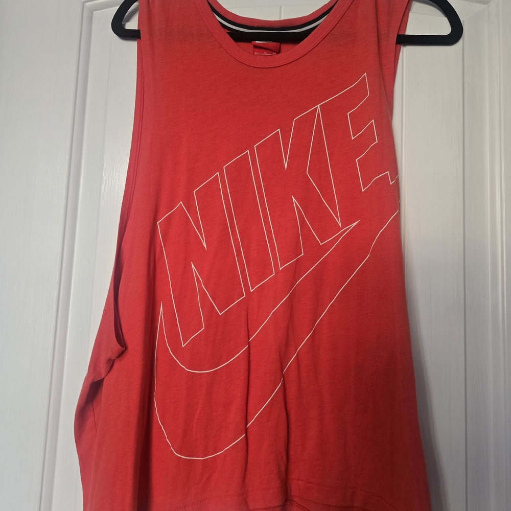 Nike Women's‎ Bold Red Tank Top